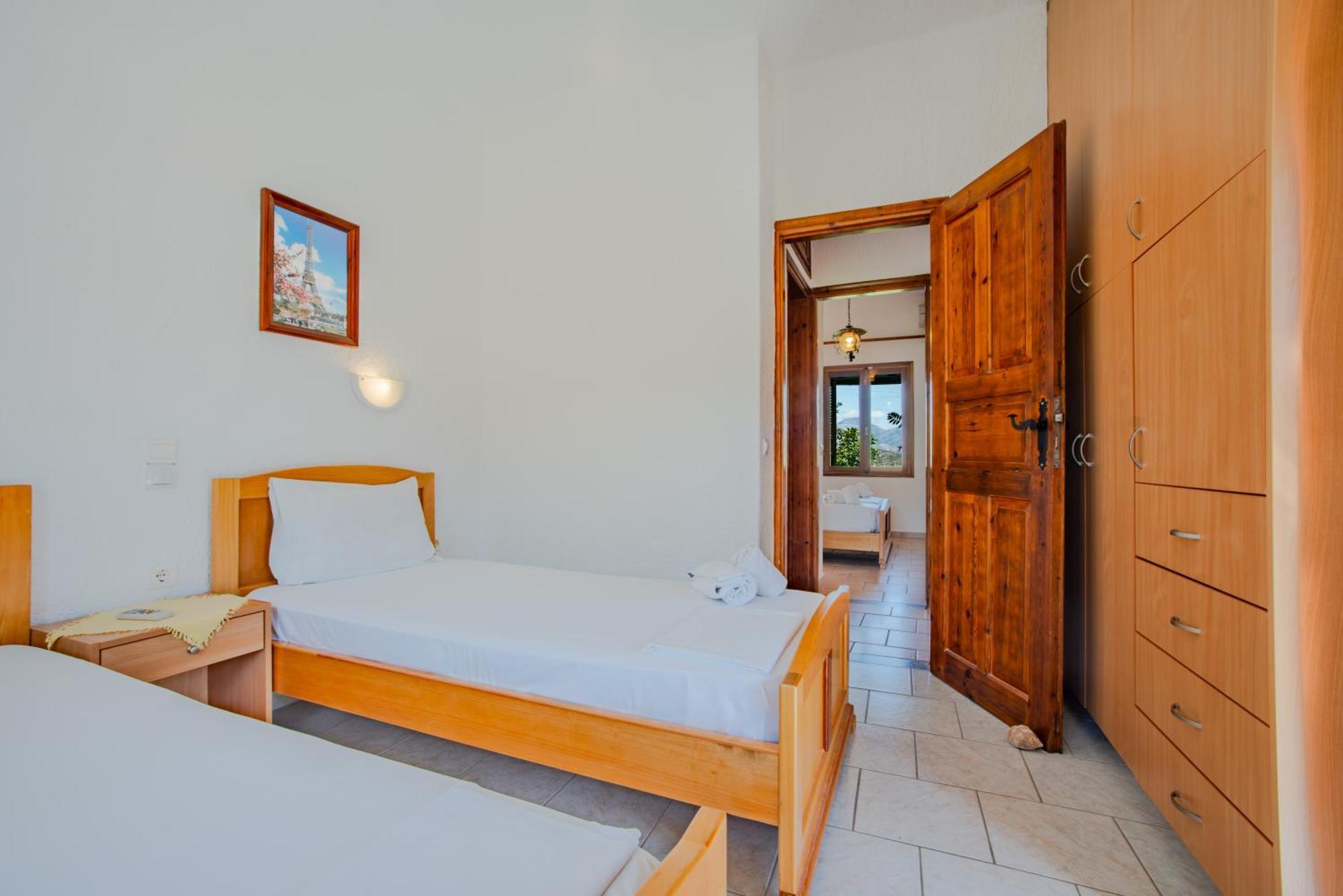 Athina Villas Ísztro Kültér fotó